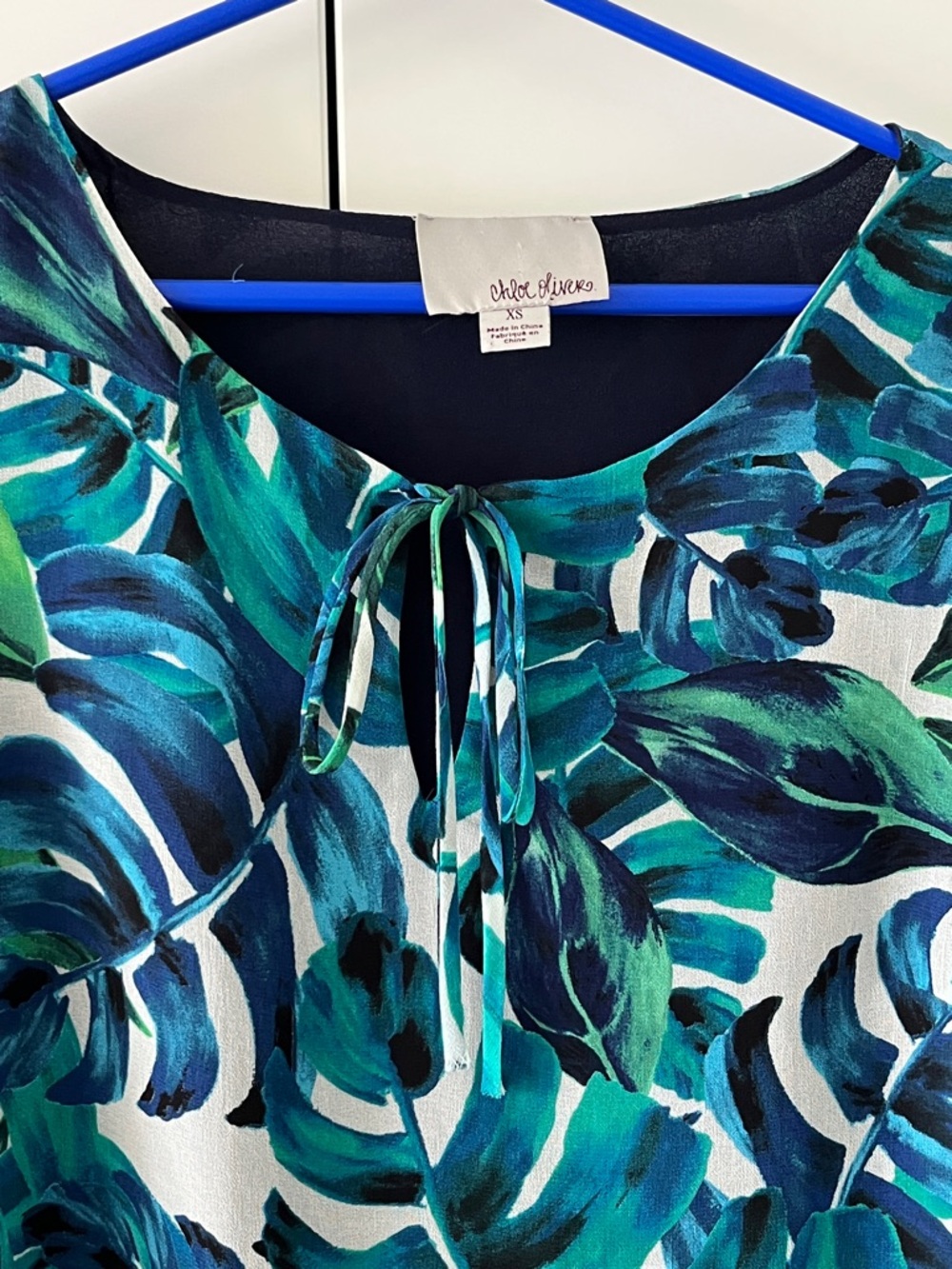 Chloe Oliver from Anthropologie Tropical Palm Leaf Shift Dress - Picture 7 of 15
